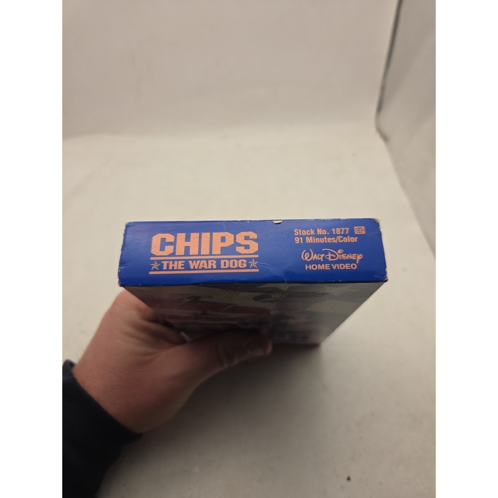 CHIPS THE WAR DOG VHS Brandon Douglas WWII German Shepherd 1989 Disney - Picture 8 of 8